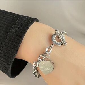 925 Sterling Silver Heart Toggle Charm Bracelet - Silver